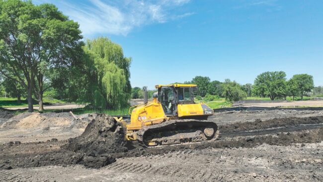 Komatsu D71PX dozer helps golf course shaper bring designs to life - Road Machinery & Supplies Co. News