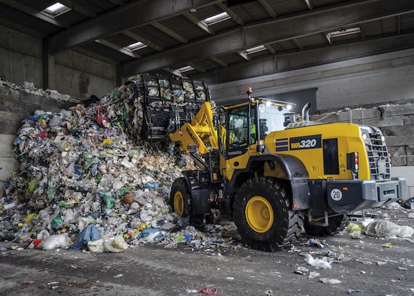 Wheel loaders - Waste and Landfill - Road Machinery & Supplies Co.