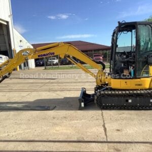 2022 Komatsu PC35MR-5 For Sale