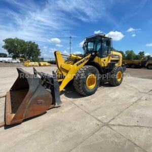 2021 Komatsu WA270-8 For Sale