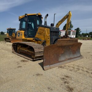 2021 John Deere 700L LGP For Sale
